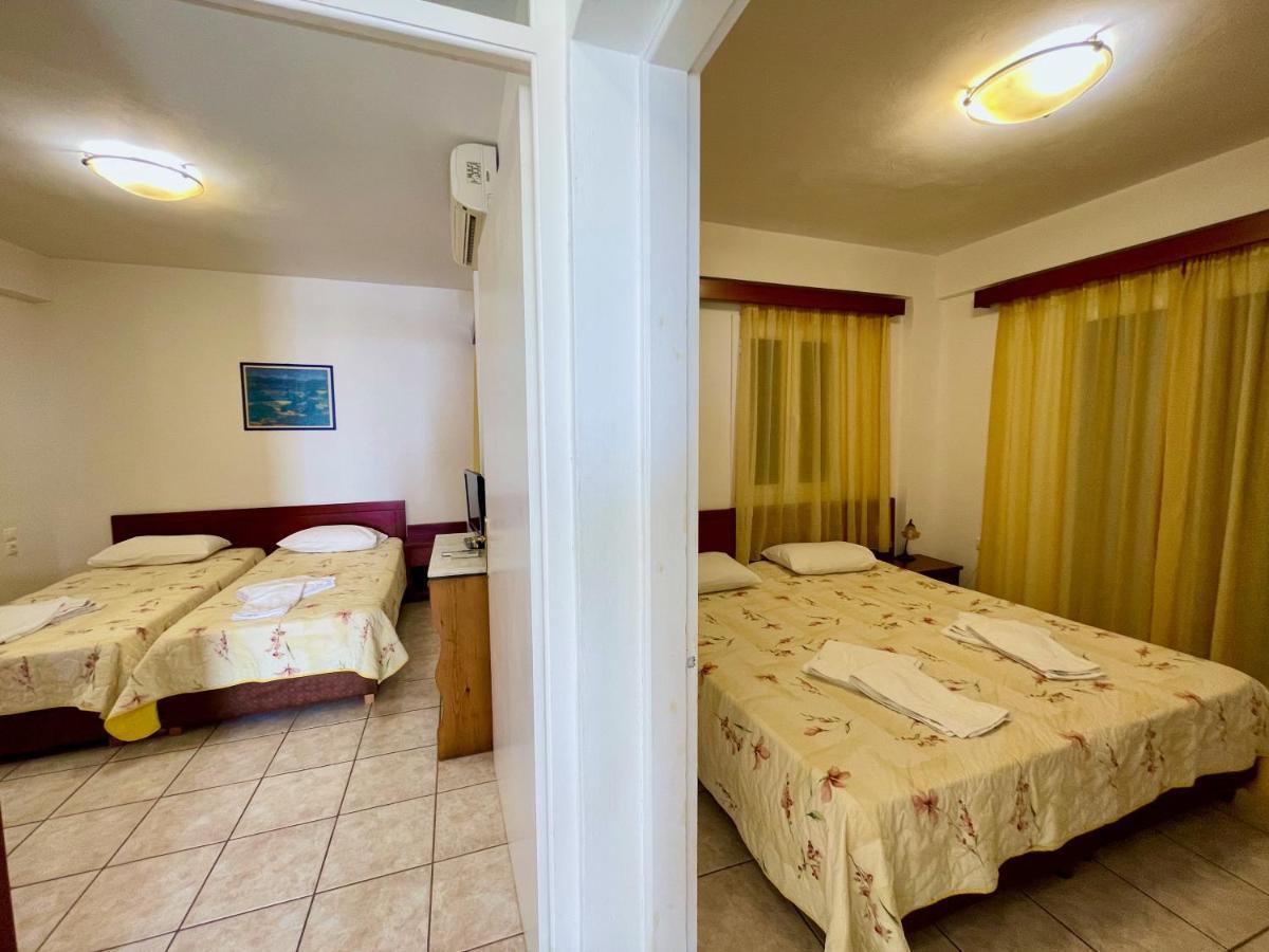 Venardos Hotel Agia Pelagia  ภายนอก รูปภาพ