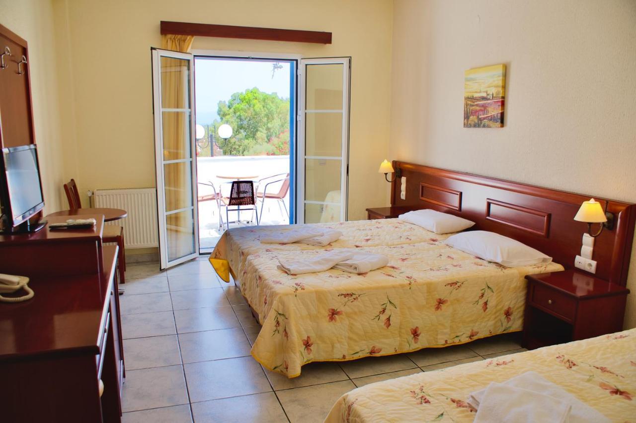 Venardos Hotel Agia Pelagia  ภายนอก รูปภาพ
