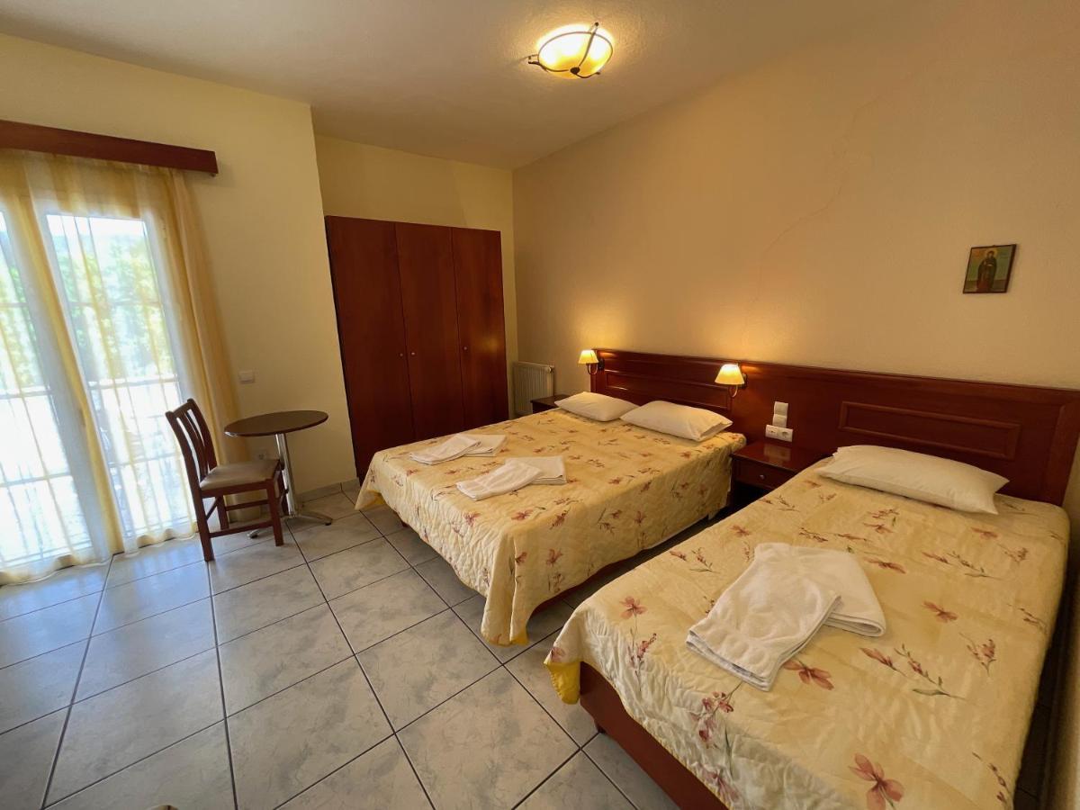 Venardos Hotel Agia Pelagia  ภายนอก รูปภาพ