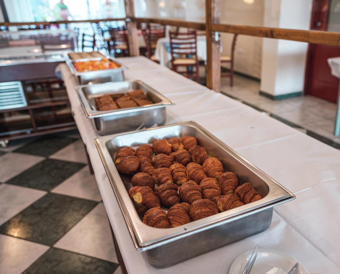 Venardos Hotel Agia Pelagia  ภายนอก รูปภาพ