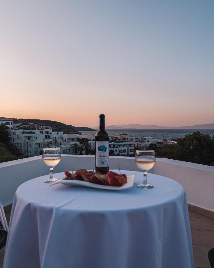 Venardos Hotel Agia Pelagia  ภายนอก รูปภาพ