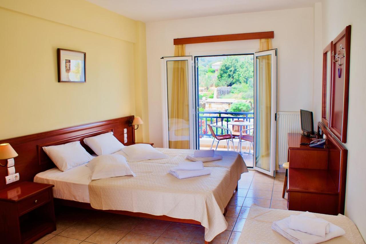 Venardos Hotel Agia Pelagia  ภายนอก รูปภาพ